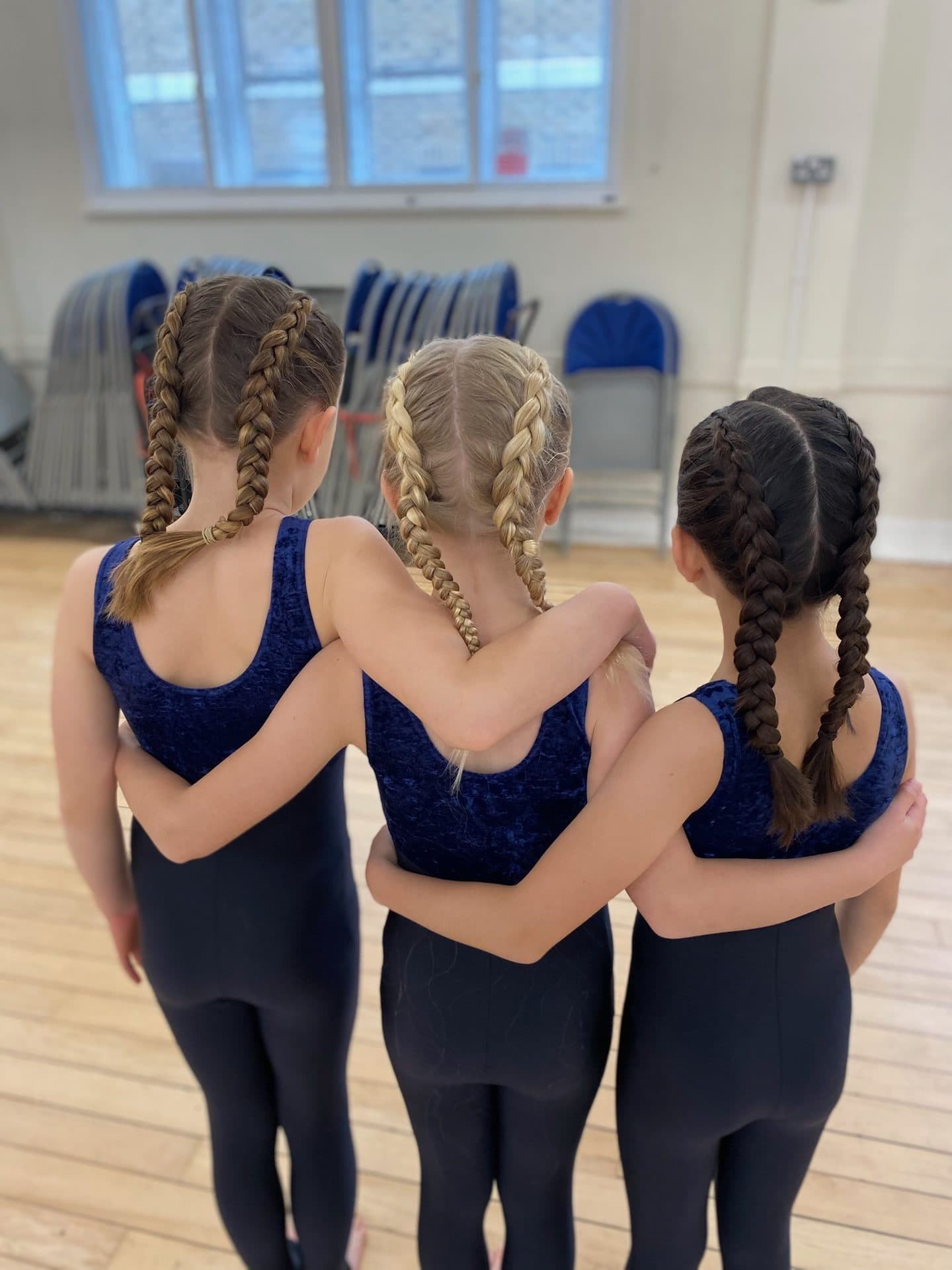 Modern dance class at The Village School of Dance in Wimbledon